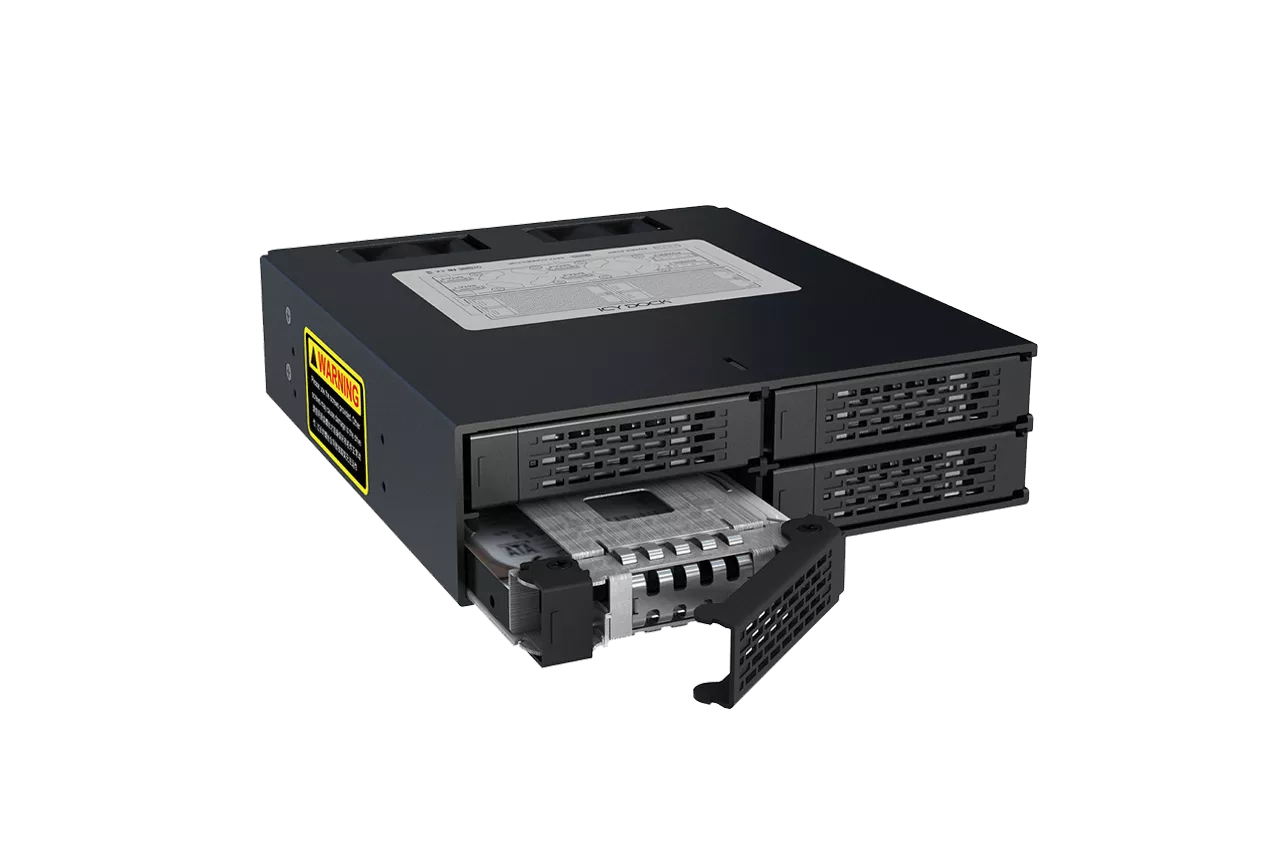 ToughArmor MB994SP-4S - 4 x 2.5インチSATA & SAS HDD/SSD 搭載用